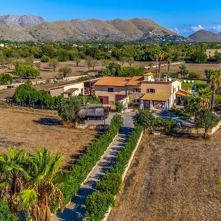 Villa Sleeps 12 With Pool Air Con And Wifi